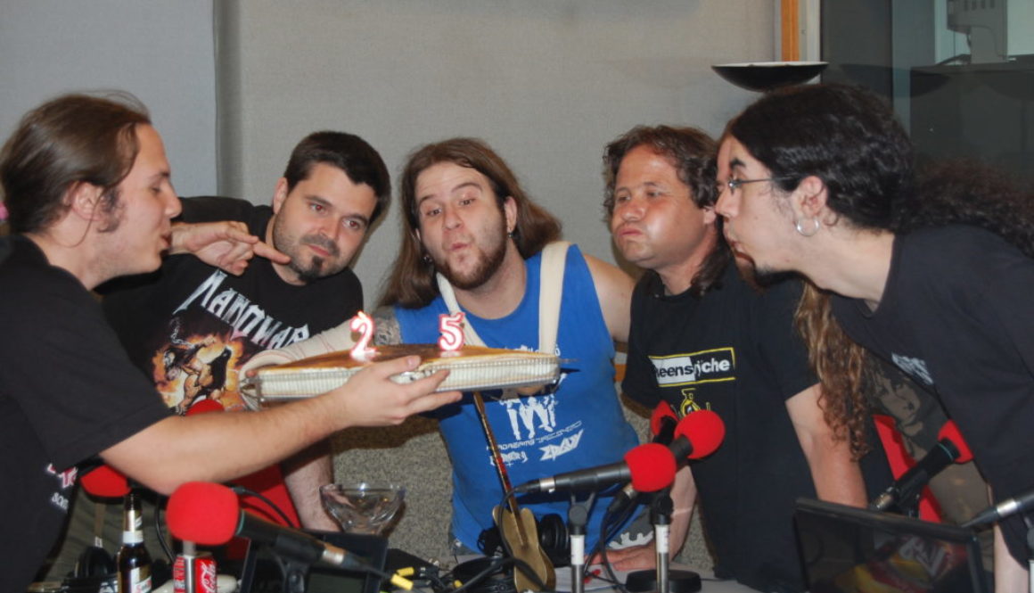 25 hores de Viaje al Reino del Metal 25 hores de Viaje al Reino del Metal